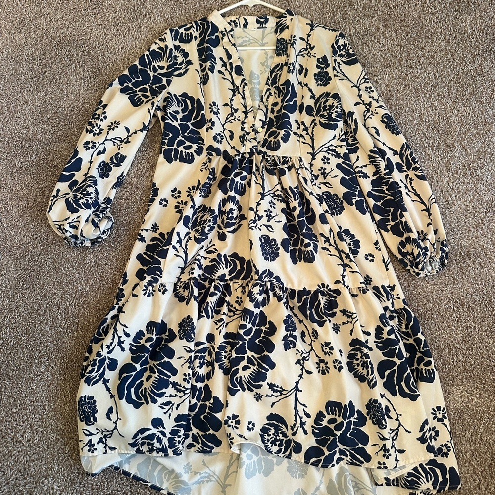 Source Unknown Navy and Cream Floral Midi Dress